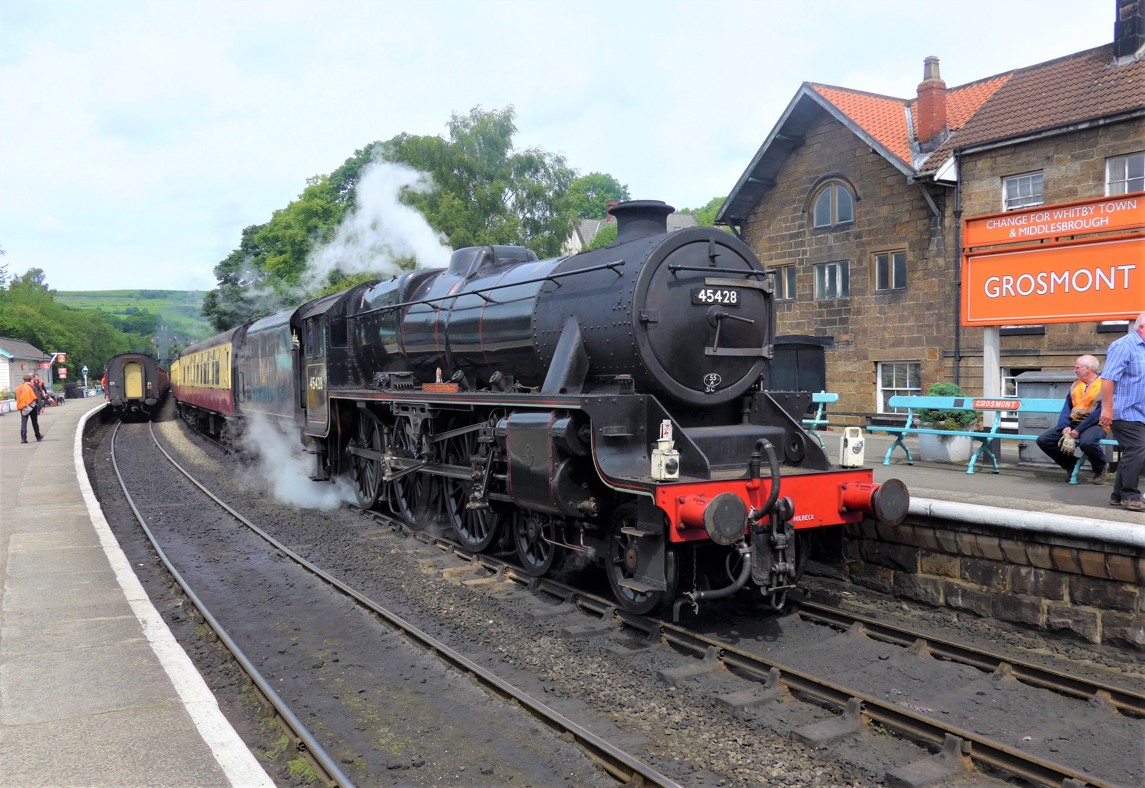 【入手困難・イギリス製のVintage品】英国鉄道　信号灯　BR社　ツインレンズ 国鉄の看板特急―2つのインターシティ