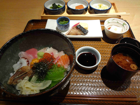 ○海鮮丼_2.jpg