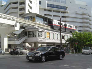 県庁前駅.jpg